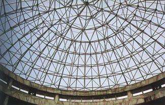 丹东铝镁锰板屋面网架在设计时要注意哪些细节
